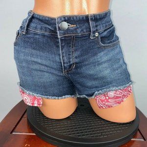 Forever 21 27 Denim Fringe Hem Shorts Peek-A-Boo Pockets